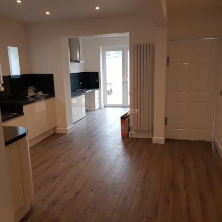 Extension and refurb of a bungalow on Huntvale Road, Bournemouth, BH9